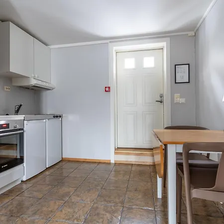 Villa Svolvær Leilighetshoteller 3*