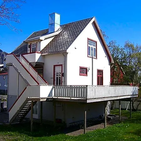 Villa Svolvaer Apartmanhotel