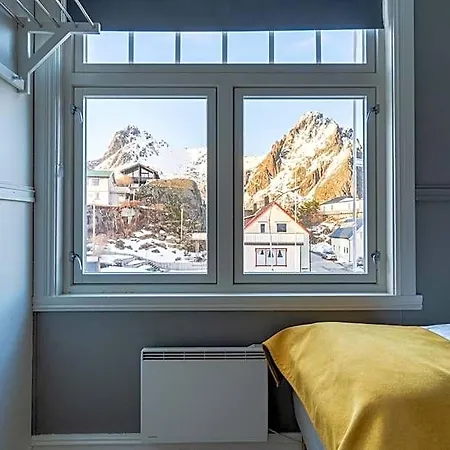 Villa Svolvaer 3*