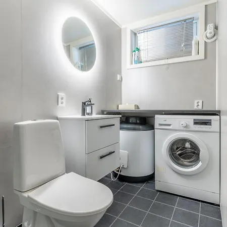 Villa Svolvaer Apart-hotel 3*